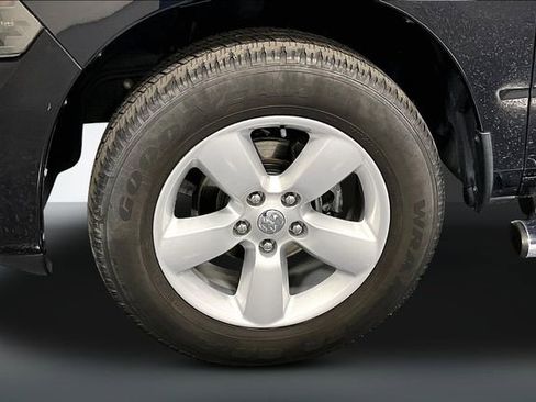 Used 2015 RAM 1500 Express w/ Popular Equipment Group RWD image 28