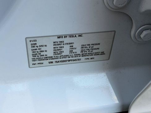 Used 2023 Tesla Model Y Performance AWD/4WD image 42