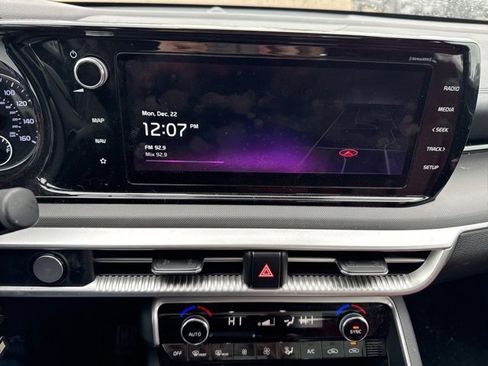 Used 2022 Kia K5 GT-Line w/ GT-Line FWD Premium Package image 16