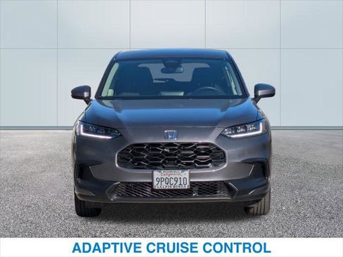 Certified 2025 Honda HR-V LX image 3