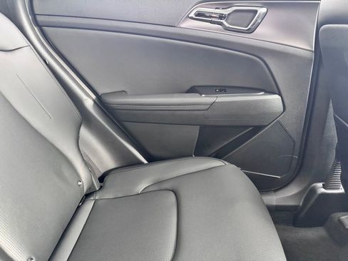 New 2026 Kia Sportage SX image 31