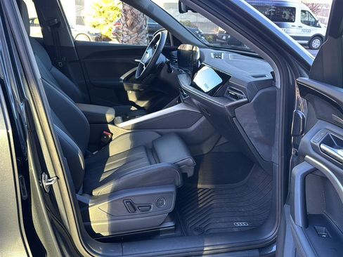 Used 2025 Audi Q5 Premium Plus w/ Premium Plus image 14