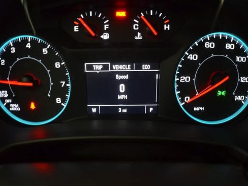 Used 2020 Chevrolet Equinox LS FWD image 16