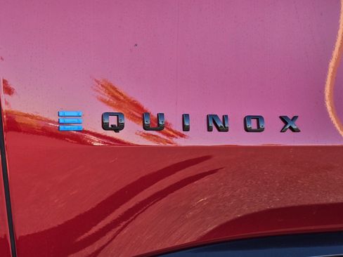 New 2026 Chevrolet Equinox EV RS image 5