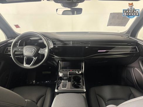 Used 2025 Audi Q7 2.0T Premium w/ Convenience Plus Package AWD/4WD image 15