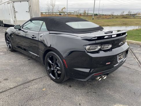 Used 2022 Chevrolet Camaro SS image 9
