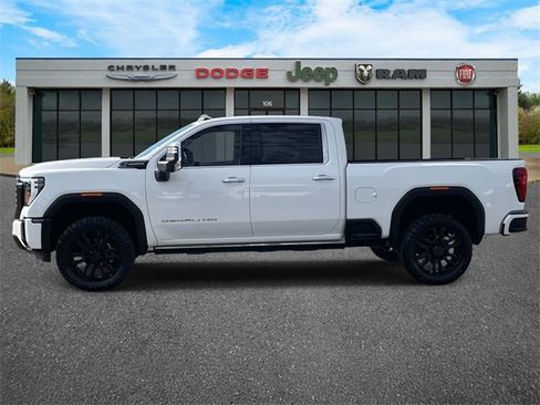 Used 2025 GMC Sierra 3500 Denali Ultimate image 34