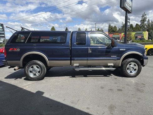 Used 2005 Ford F350 Lariat AWD/4WD image 7