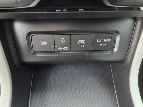 New 2026 Hyundai Tucson Limited image 32