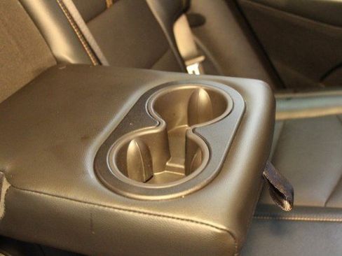 Used 2022 Chevrolet Equinox Premier image 15