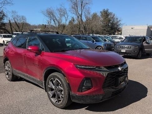 Used 2022 Chevrolet Blazer RS image 3