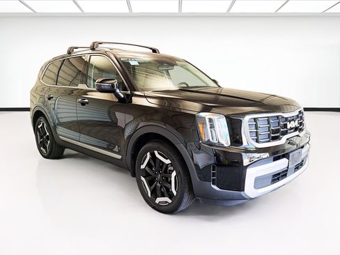 Used 2024 Kia Telluride S w/ S Sunroof Package AWD/4WD image 3