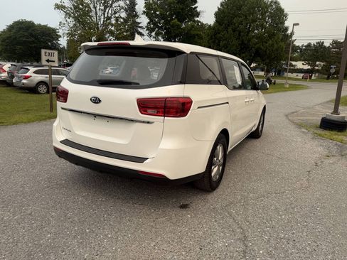 Used 2019 Kia Sedona L FWD image 5
