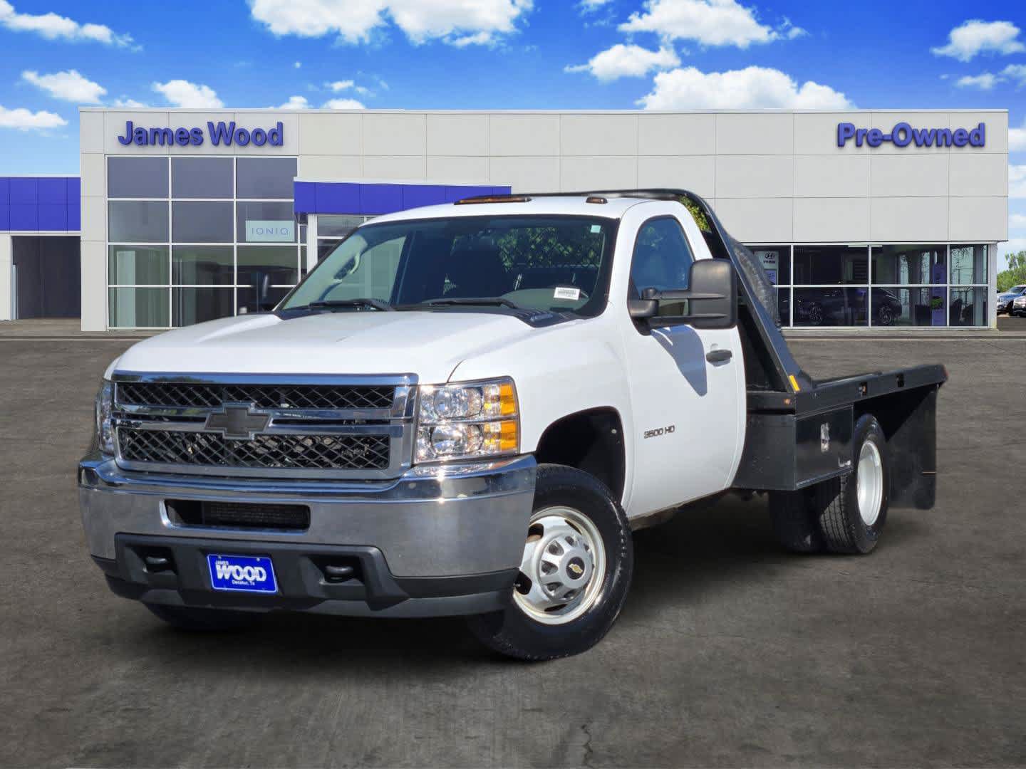 Used 2011 Chevrolet Silverado 3500 W/T RWD image 1
