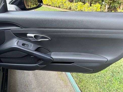 Used 2016 Porsche Cayman RWD image 24