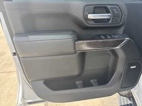 Certified 2022 GMC Sierra 2500 Denali w/ Denali Ultimate Package AWD/4WD image 10