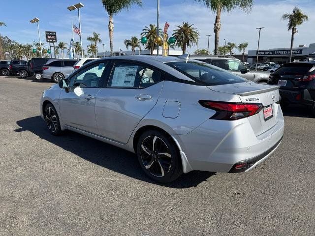 New 2025 Nissan Versa SR w/ Trunk Package FWD image 4