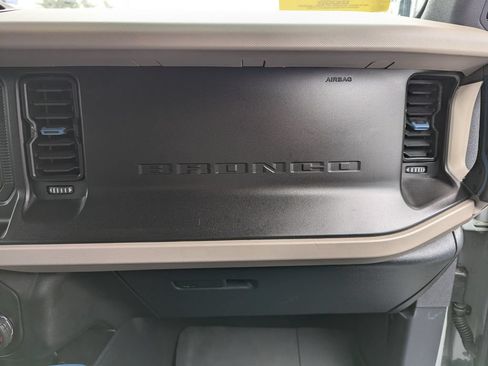Used 2021 Ford Bronco Wildtrak AWD/4WD image 41