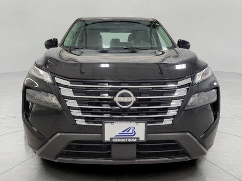 Used 2025 Nissan Rogue SV image 13