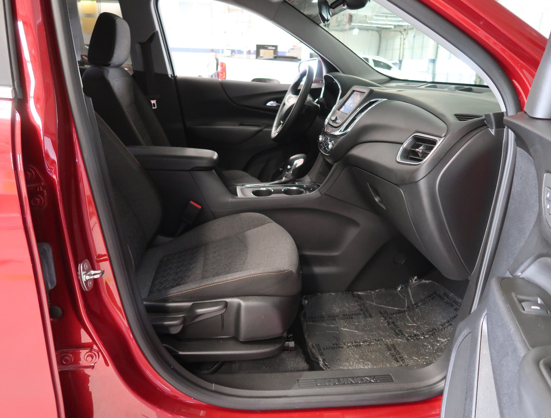 Used 2023 Chevrolet Equinox LT FWD image 40