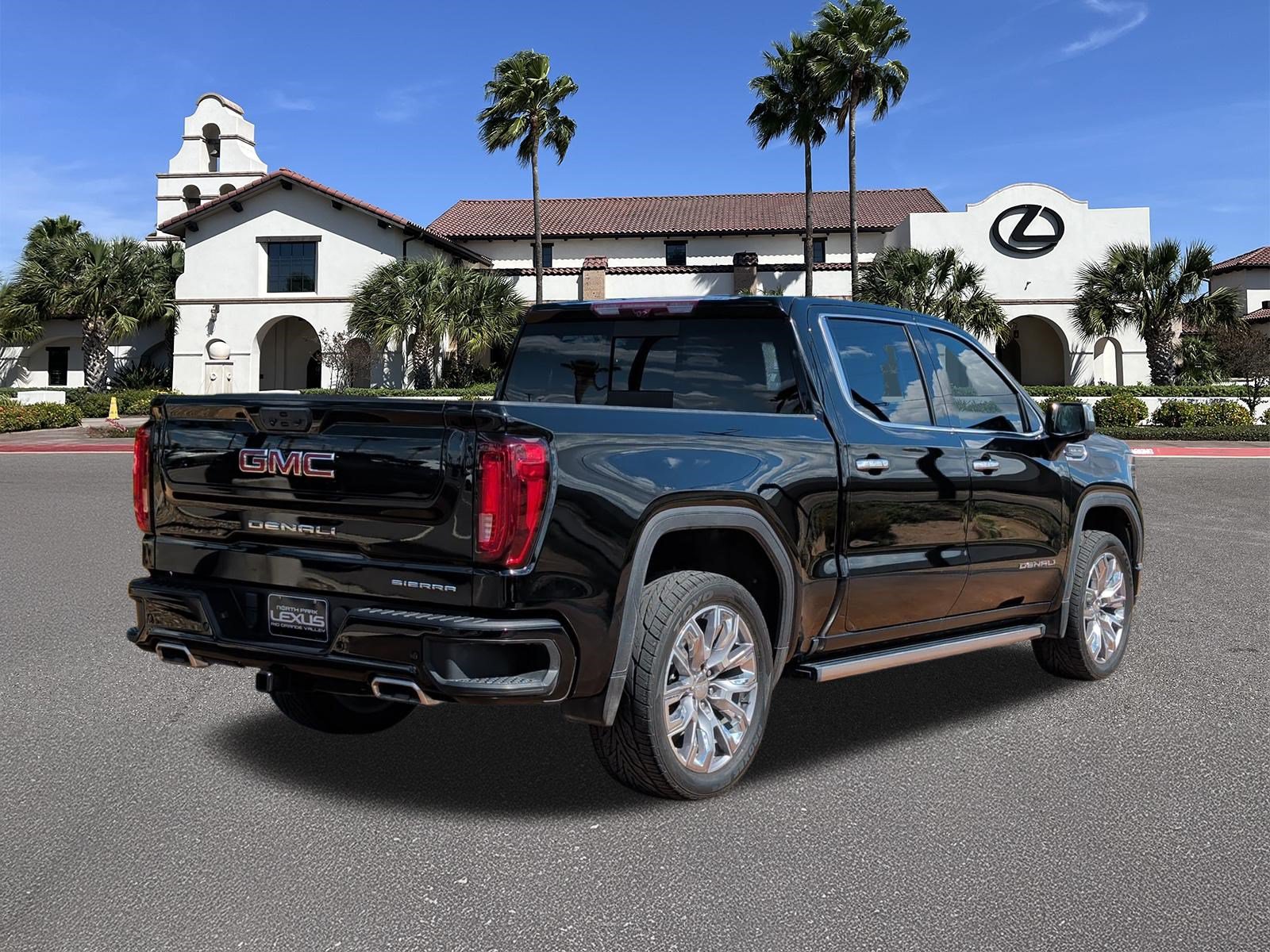 Used 2024 GMC Sierra 1500 Denali w/ Denali Reserve Package RWD image 2