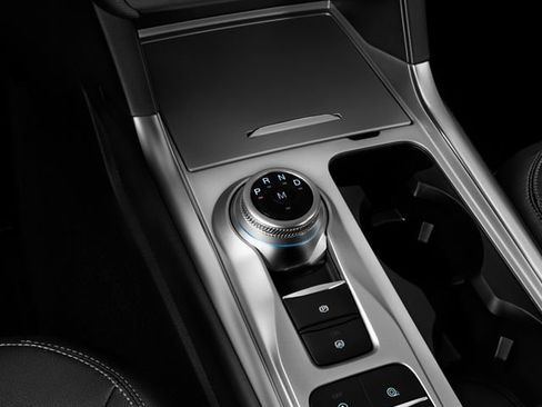 Used 2023 Ford Explorer XLT w/ Equipment Group 202A image 9