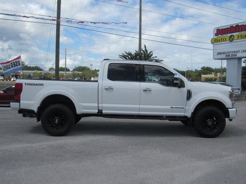 Used 2020 Ford F350 Platinum w/ Tremor Off-Road Package image 2
