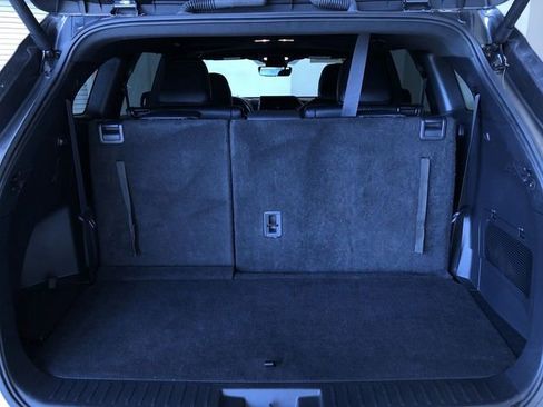 Certified 2025 Toyota Highlander XSE AWD/4WD image 31