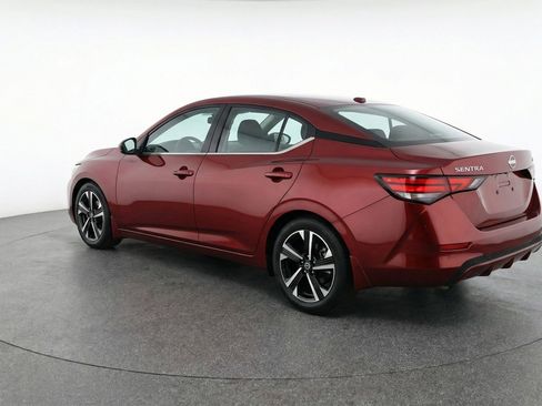 Used 2025 Nissan Sentra SV FWD image 6