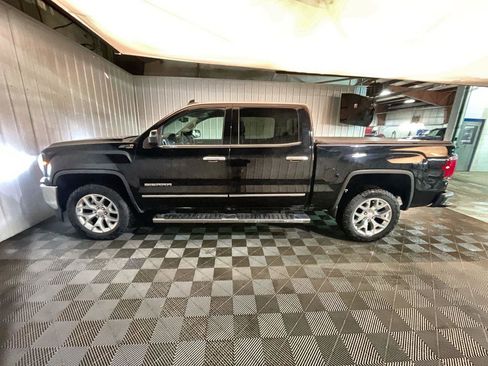 Used 2018 GMC Sierra 1500 SLT w/ SLT Premium Package image 5