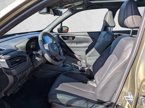 Used 2025 Subaru Forester Touring image 22