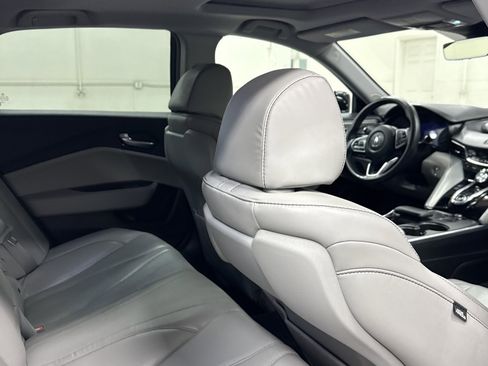 Used 2023 Acura TLX w/ Technology Package image 21