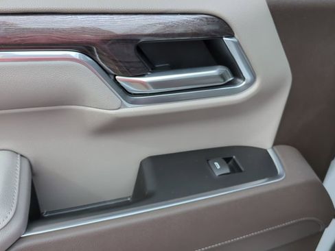 New 2026 Chevrolet Silverado 1500 LTZ AWD/4WD image 15