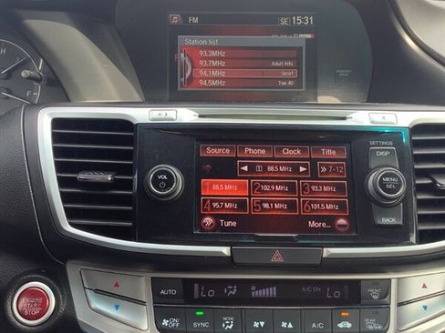 Used 2015 Honda Accord EX image 35