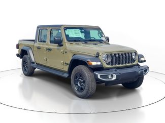 New 2026 Jeep Gladiator Sport video 1