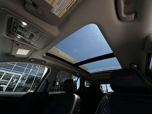 Used 2024 GMC Terrain AT4 w/ Tech Package AWD/4WD image 27