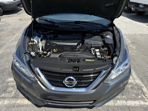Used 2018 Nissan Altima 2.5 S w/ S Convenience Package FWD image 16