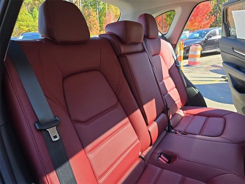 New 2025 MAZDA CX-5 Carbon Edition image 11