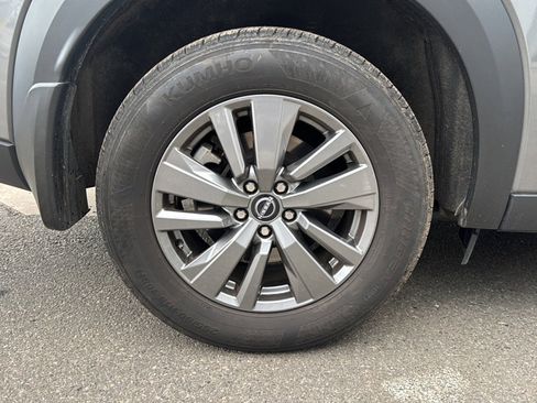 Used 2024 Nissan Pathfinder S AWD/4WD image 42