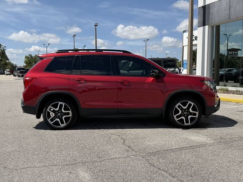 Used 2023 Honda Passport Elite image 3