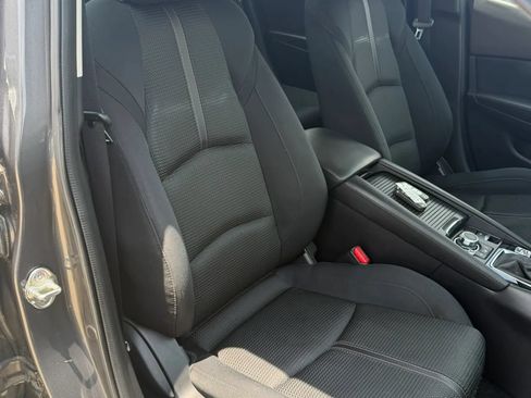 Used 2017 MAZDA MAZDA3 Sport w/ Preferred Equipment Package FWD image 17