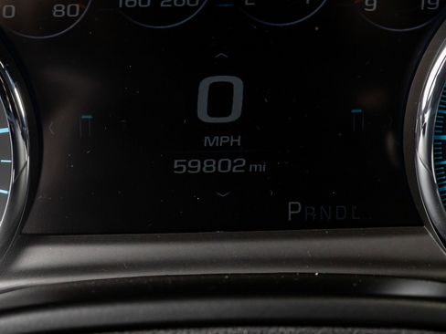 Used 2019 GMC Yukon Denali w/ Denali Ultimate Package image 16