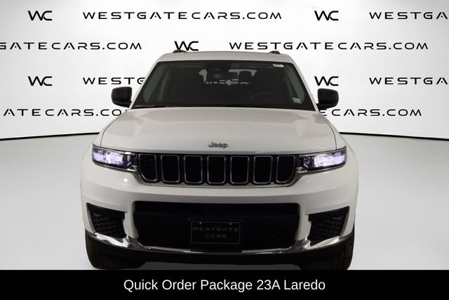 Used 2023 Jeep Grand Cherokee L Laredo AWD/4WD image 2