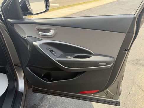 Used 2018 Hyundai Santa Fe Sport w/ 2.4L Value Package 02 AWD/4WD image 20