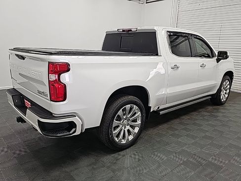 Used 2021 Chevrolet Silverado 1500 High Country w/ Technology Package image 8