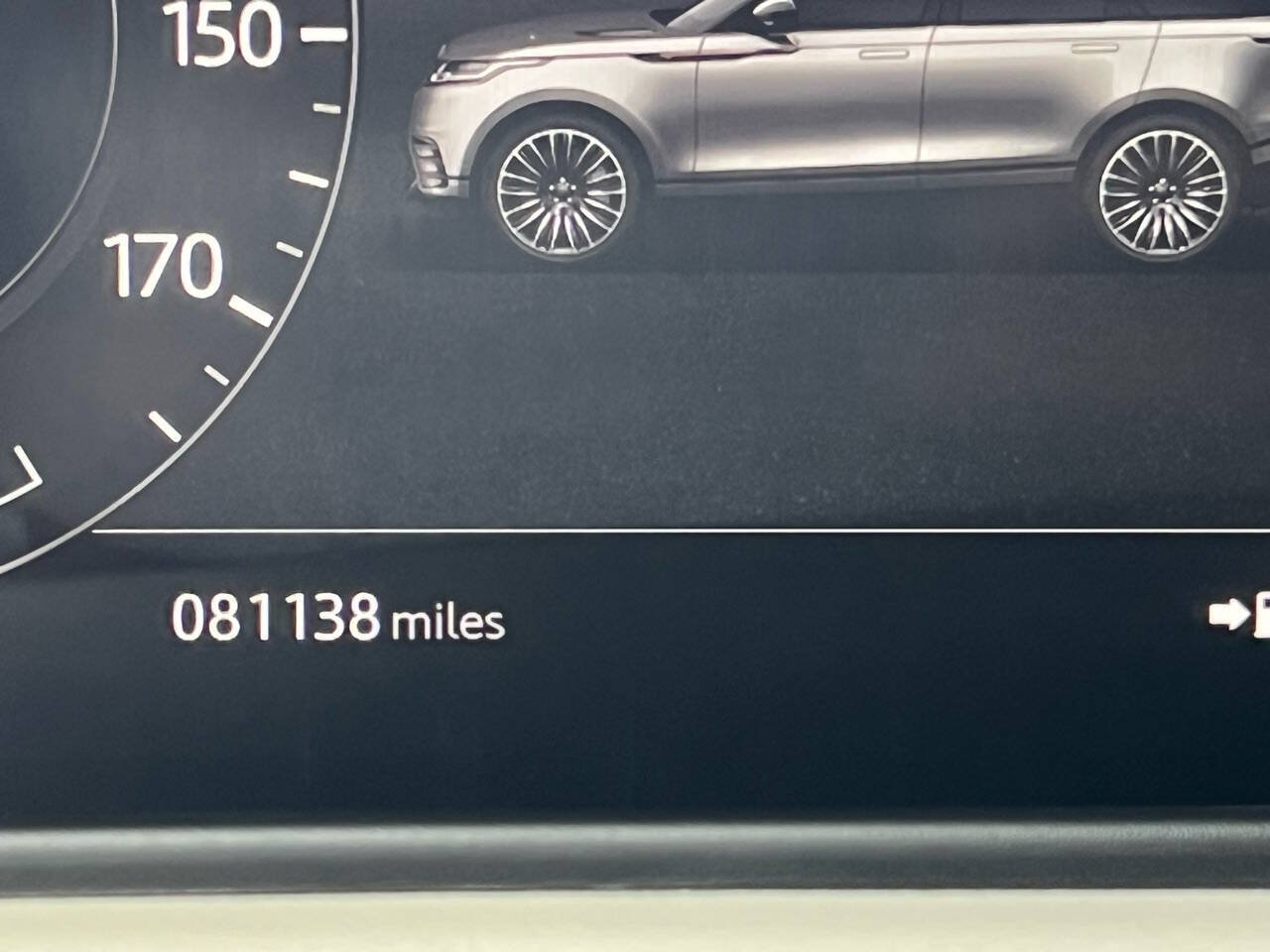 Used 2019 Land Rover Range Rover Velar R-Dynamic SE AWD/4WD image 32