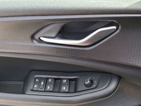 Certified 2023 Jeep Grand Cherokee Laredo w/ Luxury Tech Group I image 39