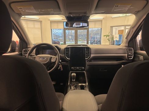 New 2025 Ford Ranger XLT w/ Technology Package image 43