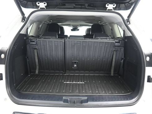 Used 2021 Toyota Highlander Limited AWD/4WD image 59
