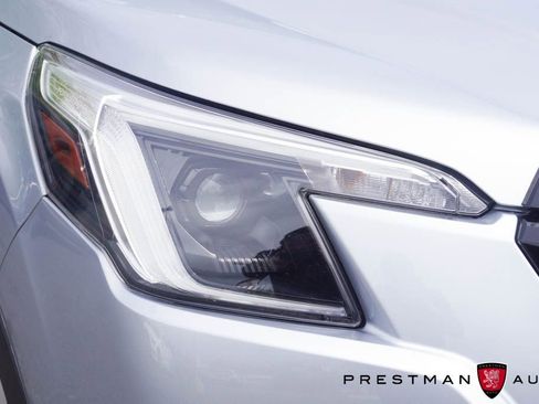 Used 2023 Subaru Forester Touring AWD/4WD image 49